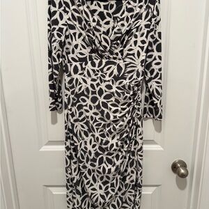 Lauren Ralph Lauren Black/White Long Sleeve Dress Side Slit Womens Size 4